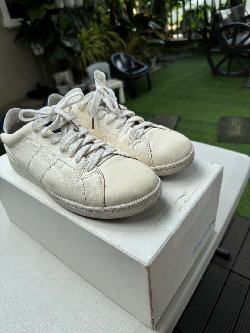 Visvim foley folk (Category: Sneakers) located in Makati City. Submitted by Luxury69 (Listing ID 1375051816, Image 1). Description: Visvim foley folk Size: M9 Full set.