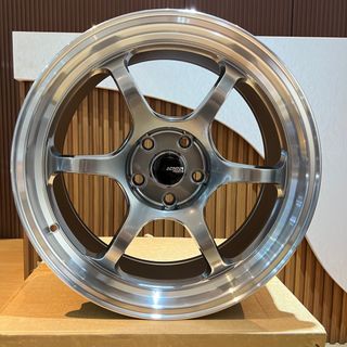 (Category: ) located in . Submitted by exoticwheels (Listing ID 1375095925, Image 1). Description: .