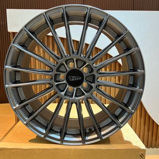 (Category: ) located in . Submitted by exoticwheels (Listing ID 1375161853, Image 1). Description: .
