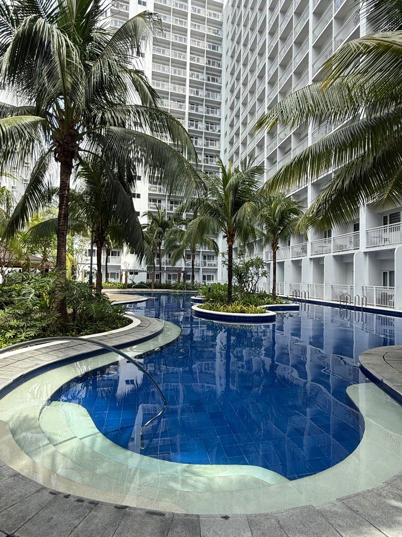 1 BR Shore Residences for Rent (Category: Apartments & Condos) located in Manila. Submitted by meowaiteo (Listing ID 1375149516, Image 1). Description: For rent condo .