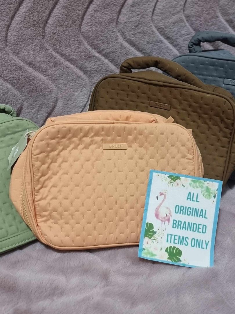 SALE_6A_2026_Bash Billow Cube Organizer (Category: Purses & Pouches) located in Pasig City. Submitted by love11shop2020 (Listing ID 1375196574, Image 3). Description: Bash Billow Cube Organizer Size L 24cm x W 9cm x H 18cm NO TO FAKE / DUPLICATE ITEMS PRICE for EACH ITEM ✔️ORIGINAL ✔️BRANDNEW ✔️Limited Offer / limited Stocks Only 👍ready for pick up / on hand _ available 👍Location Pasig City 👍MOP Gcash / Maya / Gotyme / 👍CC Payment QRPH + 30.0