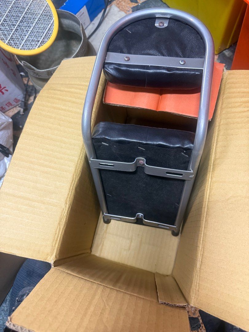 由 cccccccccyyy (刊登 ID 1375099073，圖片 2) 提交，位於 桃園市 (Taoyuan) 的 機車後座 (類別：汽機車零配件)，說明：。