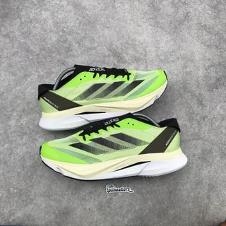 (Kategori: ) berada di . Dikirim oleh tpsneakers_ (ID iklan 1375139625, Gambar 1). Deskripsi: .