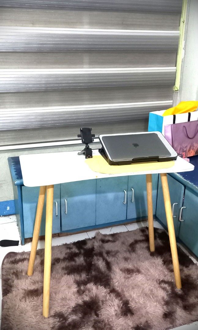 Restock: Study table Office Table Work from home Table (Category: Tables & Sets) located in Taytay. Submitted by decluttering_is_fun_by_dr_a (Listing ID 1375147254, Image 3). Description: aesthetic, white table team kahoy, white wood table. size shown on photo study table working table minimalist bundle with a coffee table for only P700(see last photo).