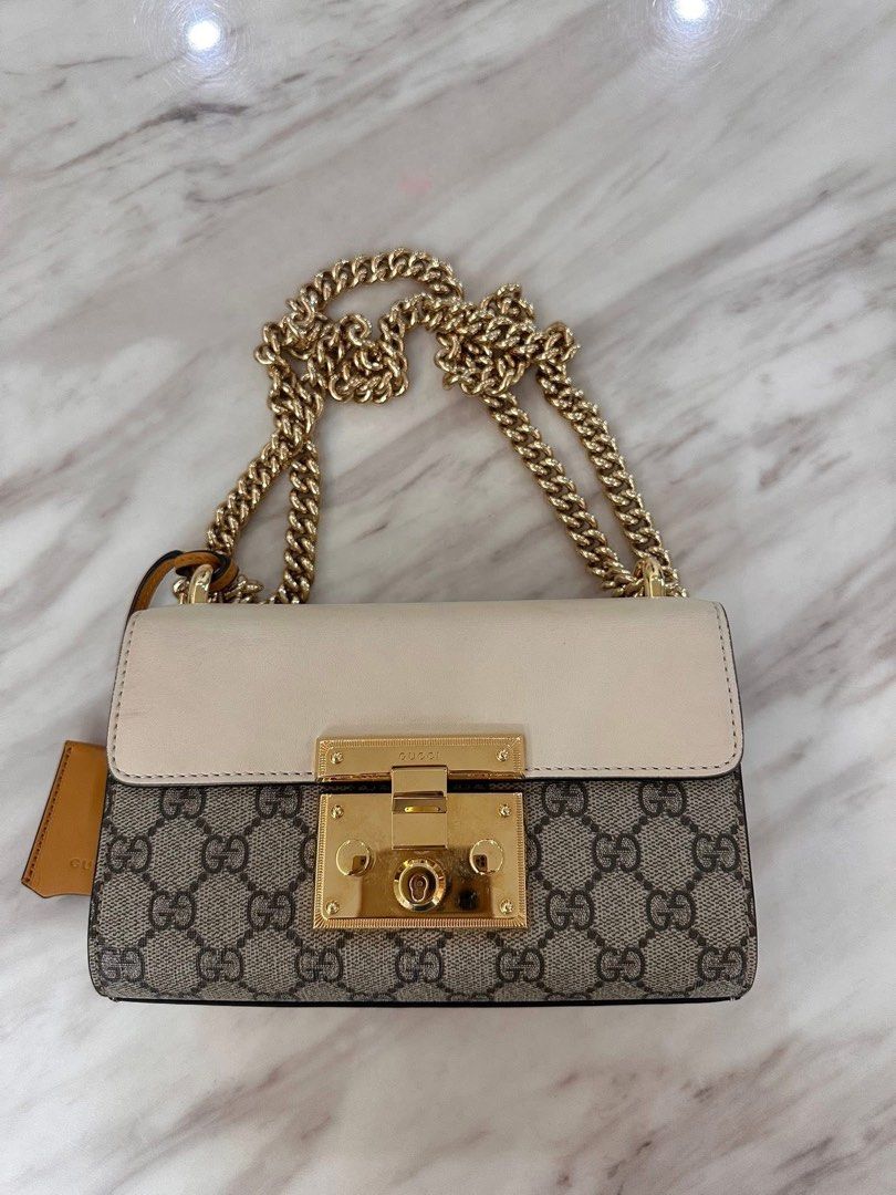 Authentic Gucci Padlock Cloth (Category: Luxury Bags & Wallets) located in Quezon City. Submitted by jhaediah (Listing ID 1375234864, Image 1). Description: Good condition Gold na gold original Free pabitbit korea .