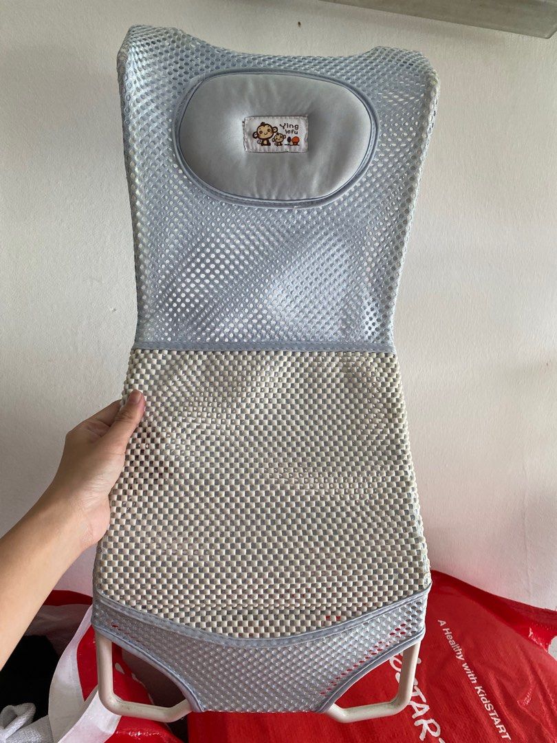 Baby bathtub support (Category: Bathtub & Bath Accessories) located in Singapore. Submitted by yunaami (Listing ID 1375092024, Image 1). Description: .