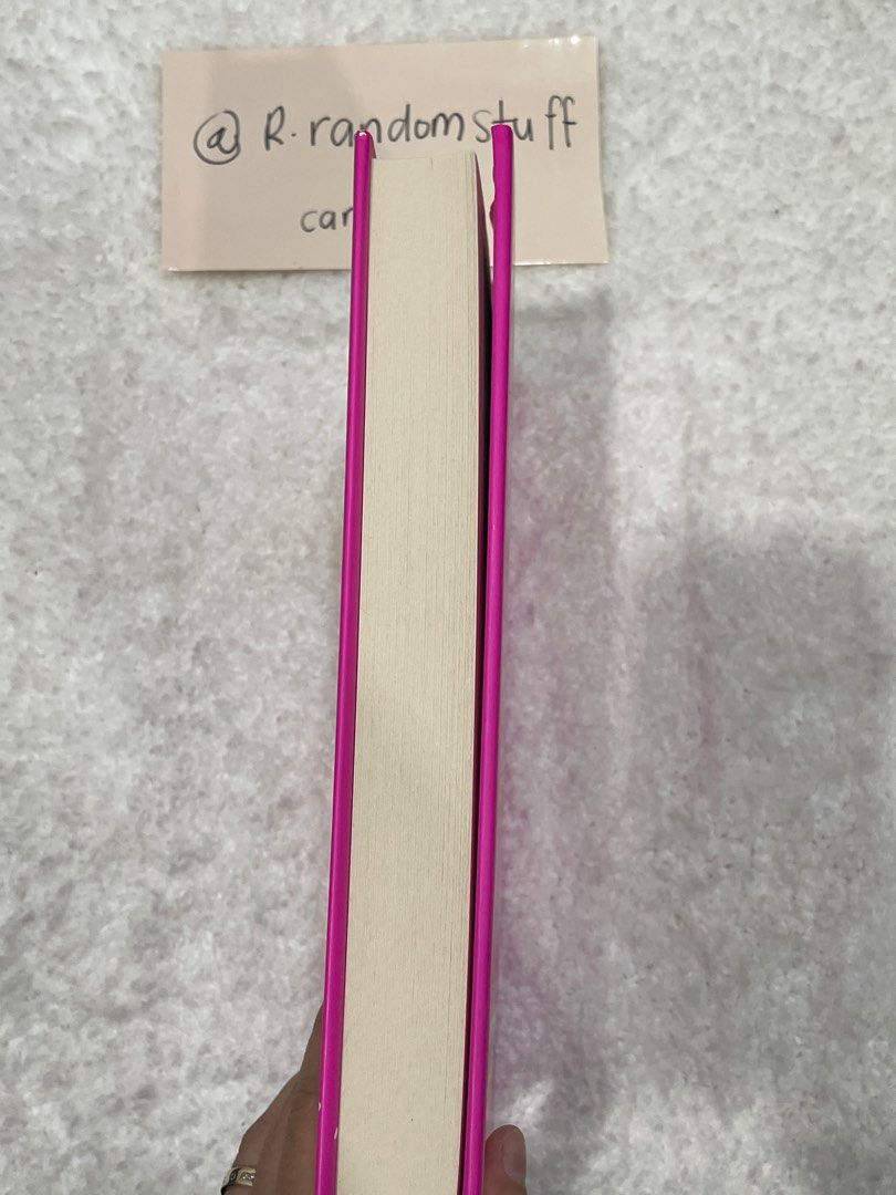 BOMBSHELL (Category: Storybooks) located in Puchong. Submitted by r.randomstuff (Listing ID 1375158535, Image 3). Description: 💯 original. RTS - clearing my book shelf :) condition 10/10.