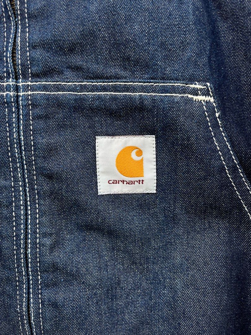Carhartt Denim Active Jacket (Category: Activewear) located in Calumpit. Submitted by Essentiality (Listing ID 1375139186, Image 2). Description: Carhartt Denim Active Jacket Size Medium Authentic Brandnew Condition 4k.