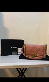 (Category: ) located in . Submitted by makeupxjunkie (Listing ID 1375245657, Image 1). Description: .