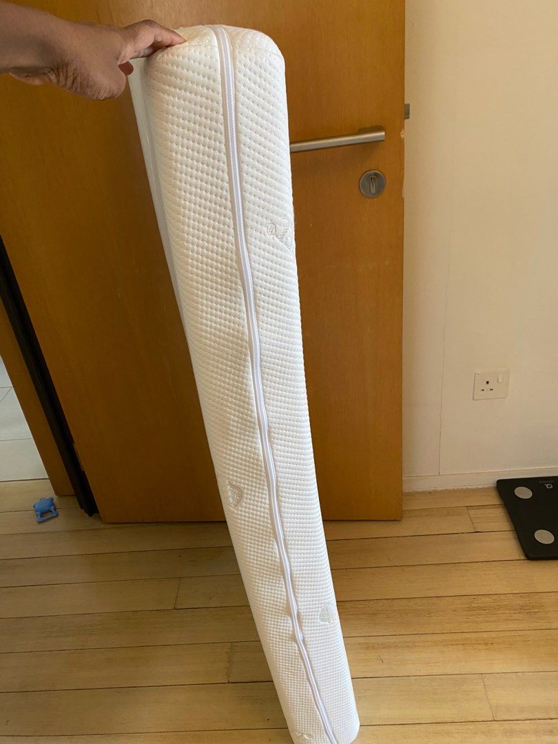 Cheeky bon bon baby mattress (Category: Childrens' Beds) located in Singapore. Submitted by overthemoon07 (Listing ID 1375111171, Image 2). Description: Cheeky bon bon mattress multicare 2; 60X120cmX12CM ——- read below 👇 used around 5 months as baby never liked sleeping in the crib. It has been kept aside covered, but there’s slight discolouration as it was kept on wooden furniture. Other than that it is in good condition. Always used with mattr