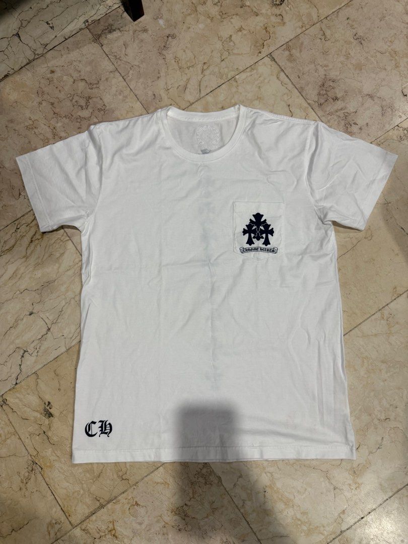 Chrome Hearts Pocket Tee (XL) (Category: Tshirts & Polo Shirts ) located in Manila. Submitted by mikkiarr (Listing ID 1375246833, Image 1). Description: Chrome Hearts Pocket Tee Size: XL 22x30 ₱ 800 Location: Pandacan Manila 09988671212.