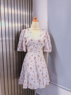 (Kategori: ) berada di . Dikirim oleh christella.preloved (ID iklan 1375220902, Gambar 1). Deskripsi: .