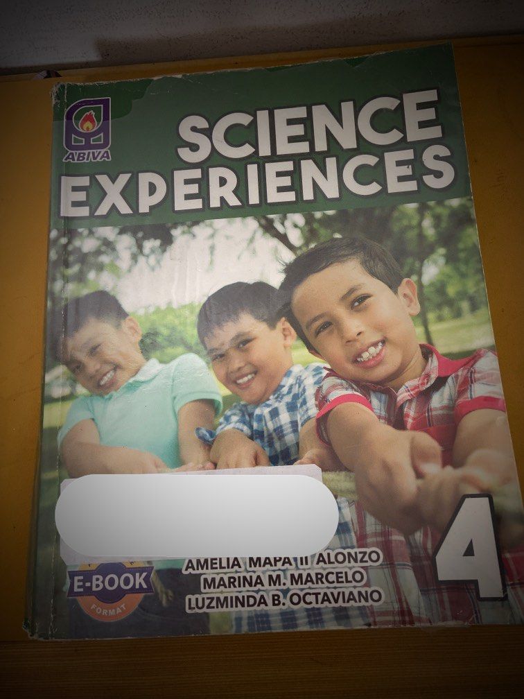 Grade 4 Textbooks (Category: Textbooks) located in Rizal. Submitted by karlagee_shop (Listing ID 1375092514, Image 2). Description: MAPEH in ACTION- no writing MY PALS ARE HERE - Math Pupil’s book and Workbook A&B Pinagyamang Pluma 4 - Ikatlong edisyon Science Experiences 4 - Alonzo, Marcelo, Octaviano.