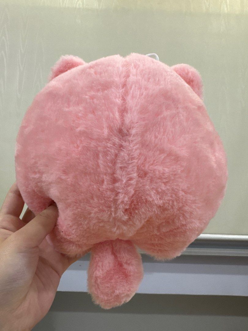 Hello Kitty (Category: Character Goods) located in Singapore. Submitted by mtbelily (Listing ID 1375215865, Image 2). Description: If u buy more from my listings, will have discount. Self collection : punggol mrt, cove lrt (Meets up can be discussed but mostly punggol mrt) delivery: +$3 Pls help clear! :) .