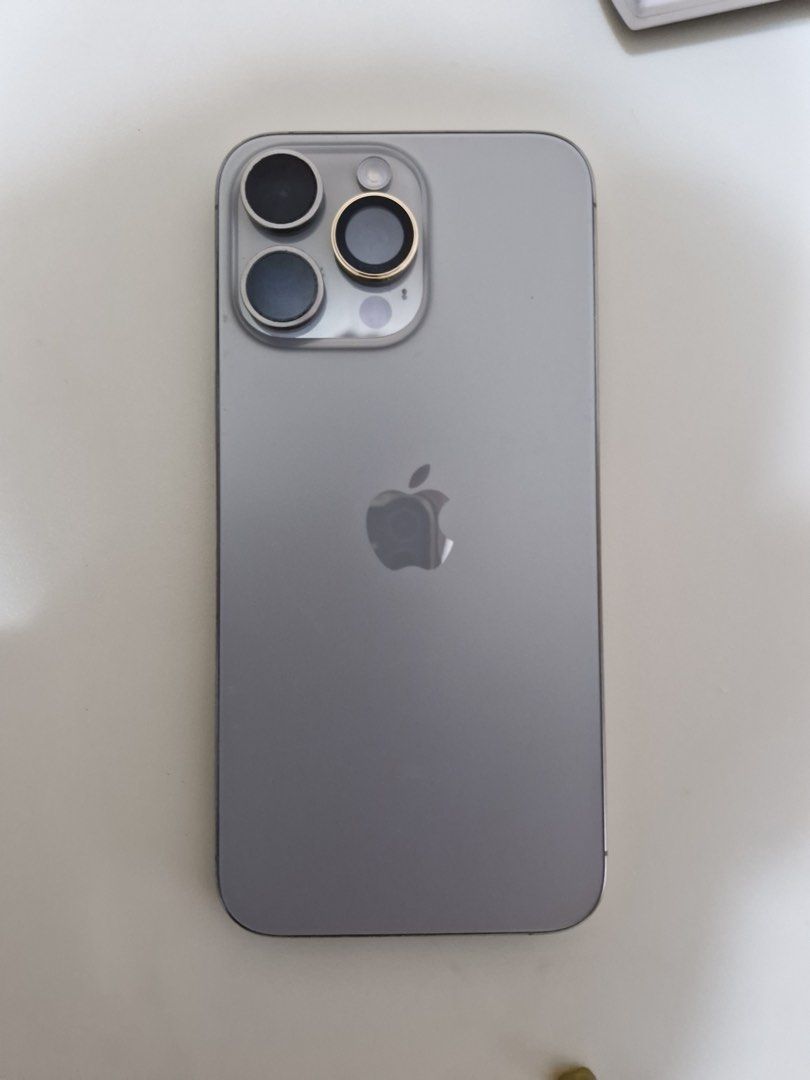 IPHONE 15 PROMAX 256 GB (Category: Others) located in Makati City. Submitted by sagittarius1990 (Listing ID 1375081102, Image 1). Description: Selling my prelove iphone 15 promax tatanium silver 256GB,88% battery rfs mag upgrade i bought this march 2024,z!)? No scratch no issue pwede icheck.