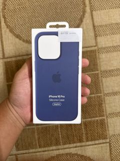 (Category: ) located in . Submitted by keemm_prelovedbundle (Listing ID 1375119735, Image 1). Description: .