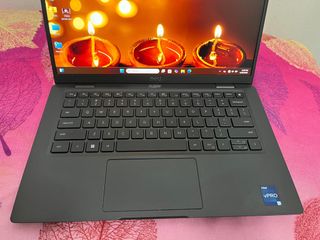 (Category: ) located in . Submitted by roseleetechsg (Listing ID 1375144732, Image 1). Description: .