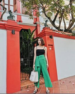 (Category: ) located in . Submitted by uk8clothes.lit.theory (Listing ID 1375222231, Image 1). Description: .