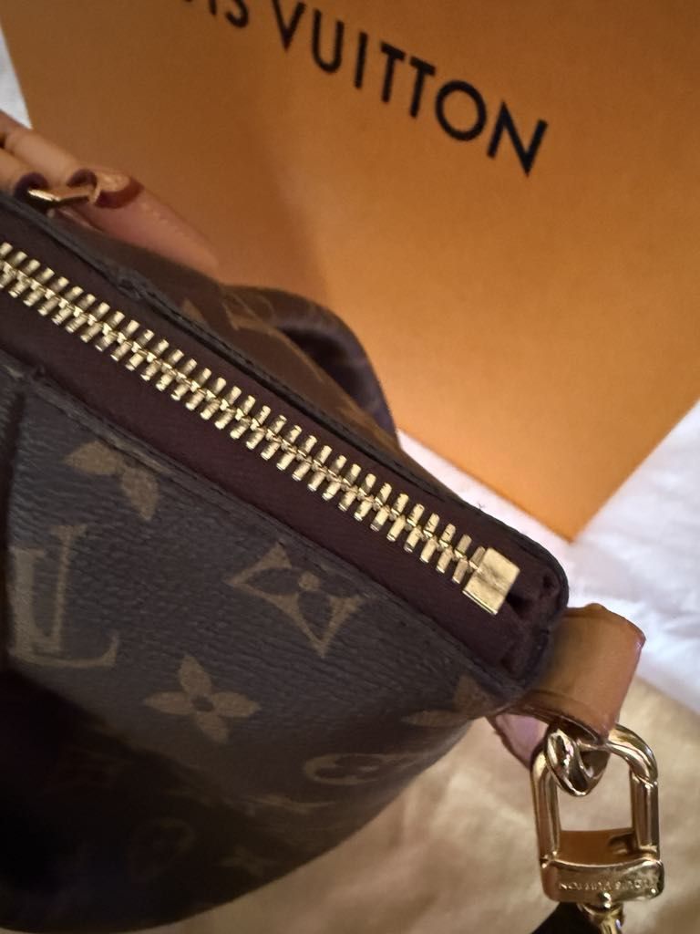 LV Turenne MM (Category: Luxury Bags & Wallets) located in Quezon City. Submitted by egvy1014 (Listing ID 1375123927, Image 2). Description: LV Turenne MM Rank: 8.9 / 10 Replaced with better monogram strap (original) Vachetta is still in light color. Just very few light marks. No stains inside. RFS: upgrading PASS SA RESELLER!.
