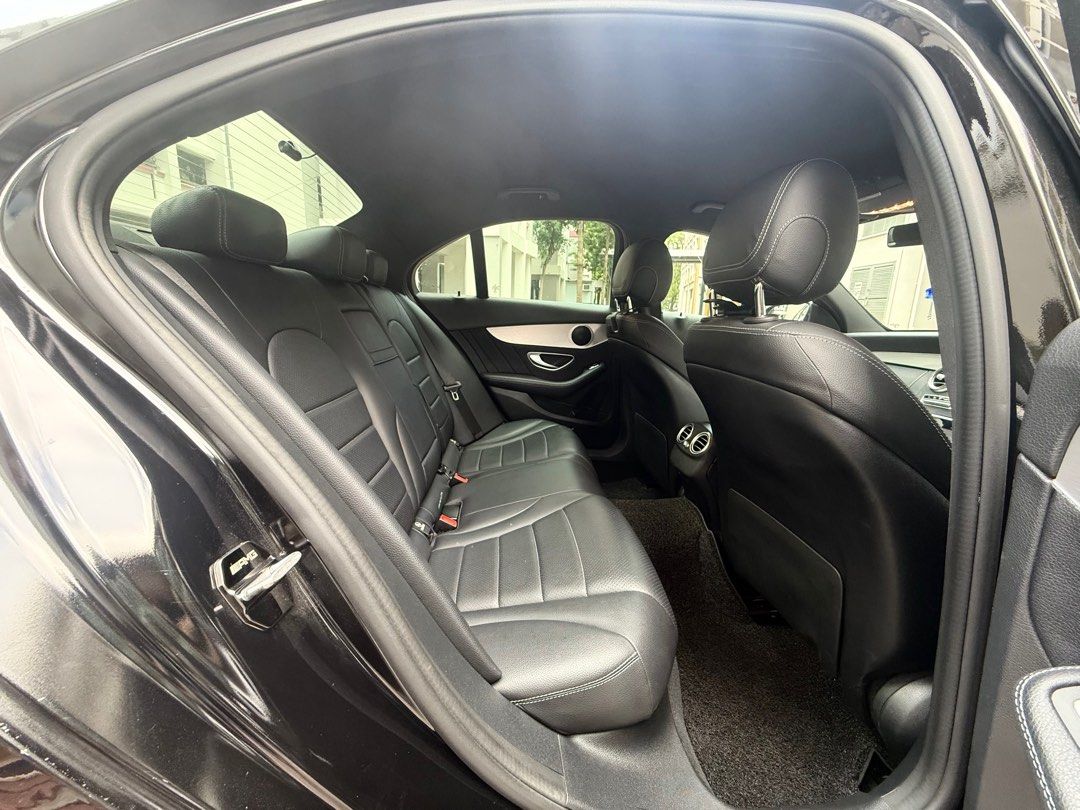 Mercedes-Benz C-Class C180 AMG Line Auto62885346957057113