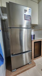 (Category: ) located in . Submitted by april_fn (Listing ID 1375250500, Image 1). Description: .