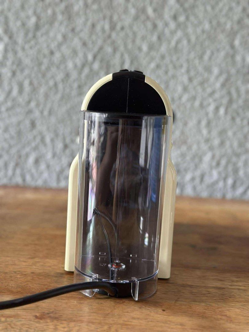 Nespresso Inissia Capsule Coffee Machine (Category: Coffee & Tea Tableware) located in Rizal. Submitted by ongalexxa49698 (Listing ID 1375174414, Image 3). Description: WTS | LFB * Nespresso Inissia Capsule Coffee Machine * Good as new - used only a few times * Rfs: hindi nagagamit * Bought for 9,500 now only 7,500 * With free capsules .