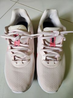 (Category: ) located in . Submitted by ho.leechoo (Listing ID 1375169338, Image 1). Description: .