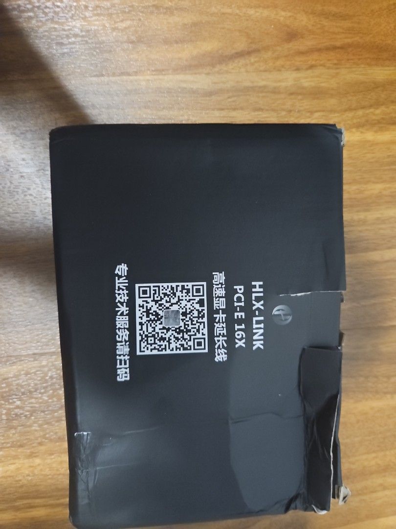PC vertical GPU mount (Category: Other Accessories) located in Singapore. Submitted by Jolyfigures (Listing ID 1375205921, Image 2). Description: brand new unused, box not in good condition.
