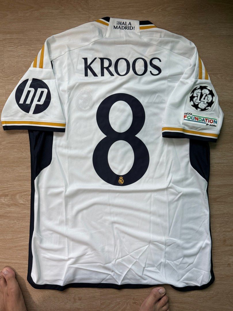 REAL MADRID CF 2023/24 HOME Jersey- KROOS #8 (UEFA CL FINAL FULL SET) (Category: Activewear) located in Singapore. Submitted by meatpuppets (Listing ID 1375165902, Image 2). Description: Adidas BNWT UEFA Champions League Final Full Set Toni Kroos Size XL While Stock Last.