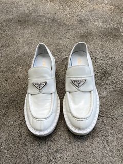 (Category: ) located in . Submitted by thriftlife_02 (Listing ID 1375138390, Image 1). Description: .