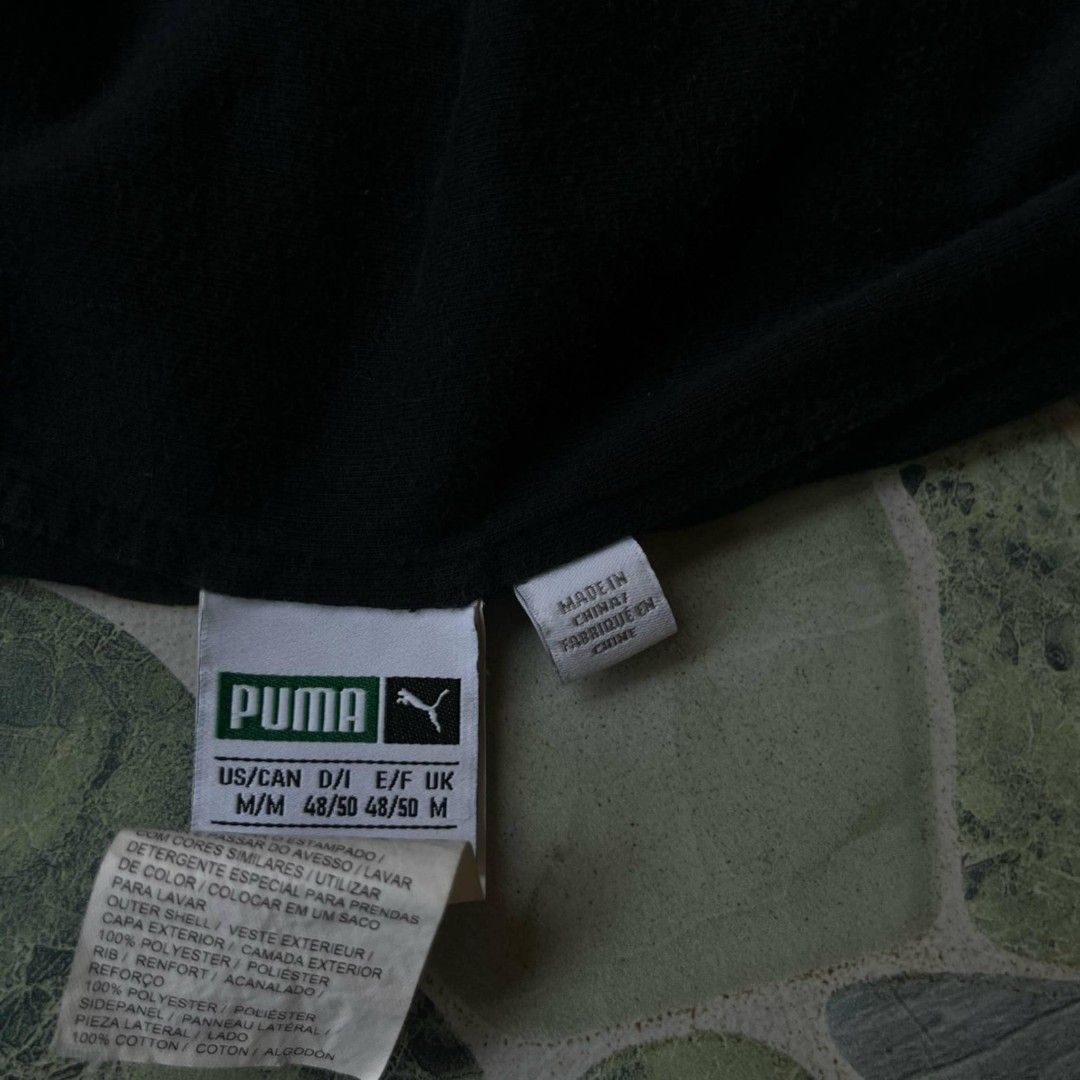 PUMA (reverseble) (Category: Activewear) located in San Fernando. Submitted by work4it (Listing ID 1375246527, Image 3). Description: Dimes-22x29 Condition- Excellent Color Rate-9.5/10 Issue-pinhole (see last photo).