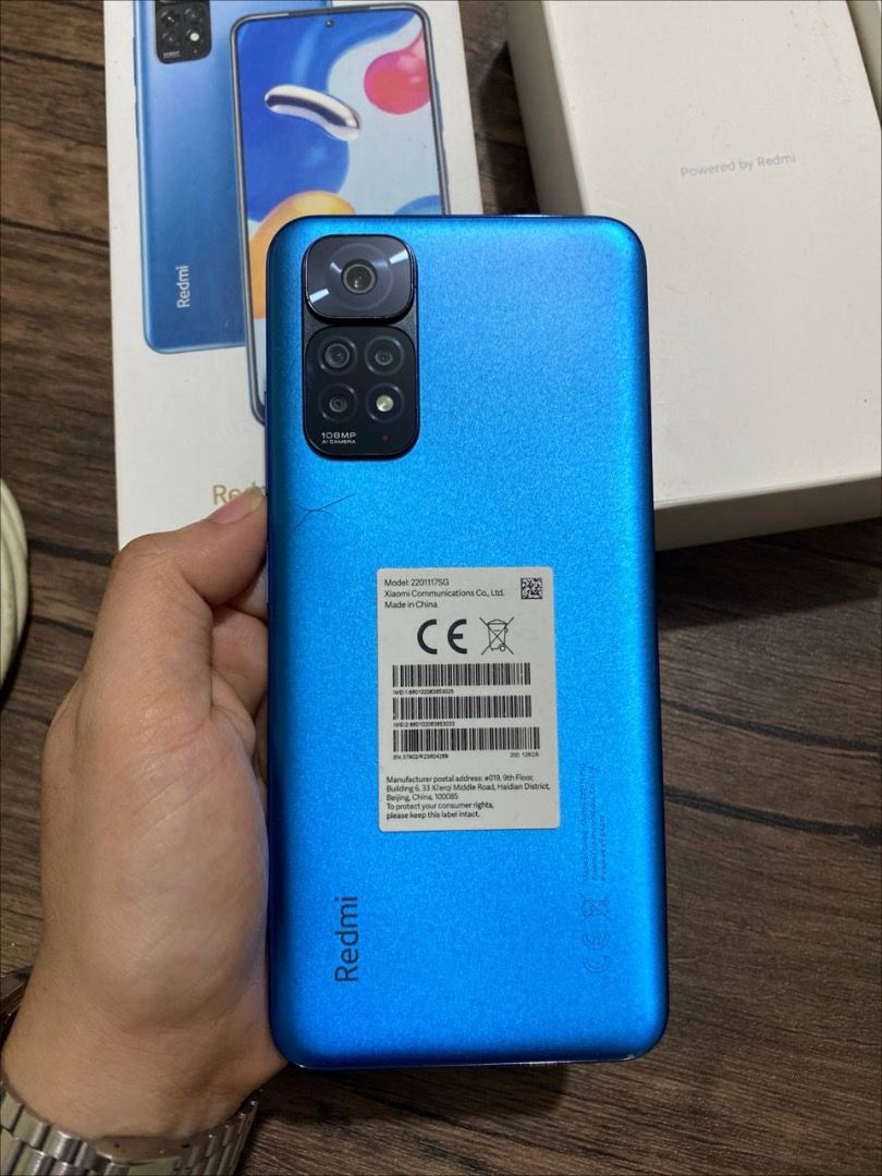 Redmi Note 11S Twilight Blue 128gb (Category: Xiaomi) located in Cabanatuan. Submitted by crishoponlinestore (Listing ID 1375163089, Image 3). Description: FS: Redmi Note 11S Twilight Blue 128gb - ₱7000. Negotiable Authenticity Guaranteed. Issue: kita naman sa likod.(Nailapag sa table na may pako, pero hindi naman affected performance, case lang yung nag crack. Rfs: Bawas gamit. Comes complete, box charger, jelly case. PM if you're interested and