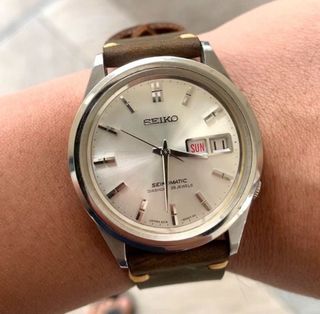 (Category: ) located in . Submitted by joonaun93 (Listing ID 1375119636, Image 1). Description: .