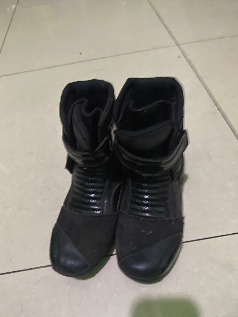 Sepatu Motor Rvr Sepatu Motor Sepatu Touring Rvr, Fesyen Wanita, Sepatu di Carousell