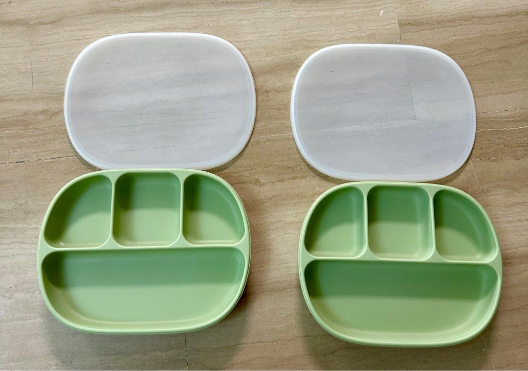 Silicon suction plate with lid x2 (Category: Weaning & Toddler Feeding) located in Singapore. Submitted by stacie12782119 (Listing ID 1375093798, Image 2). Description: Unknown brand. Purchased from Mothercare.