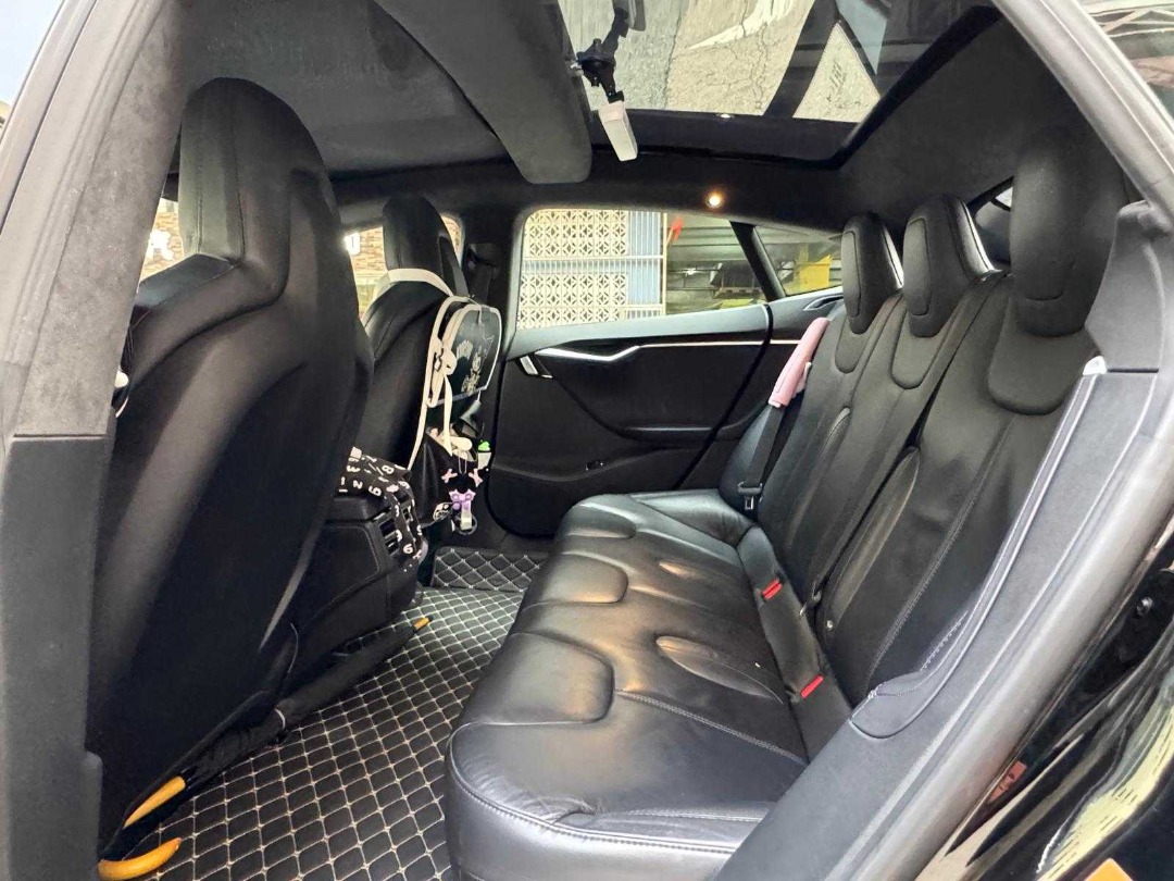 Tesla  MODEL S 75D Auto62863126289666114