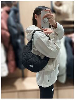 （分類：）位於 。 由 symole 提交（商品編號 1375185720，圖片 1）。簡介： 。