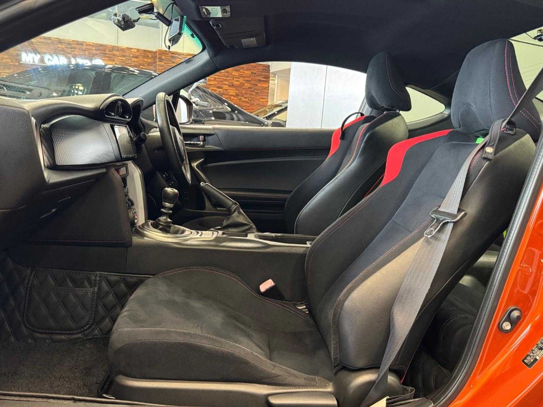 Toyota GT86 Manual62863126253571114