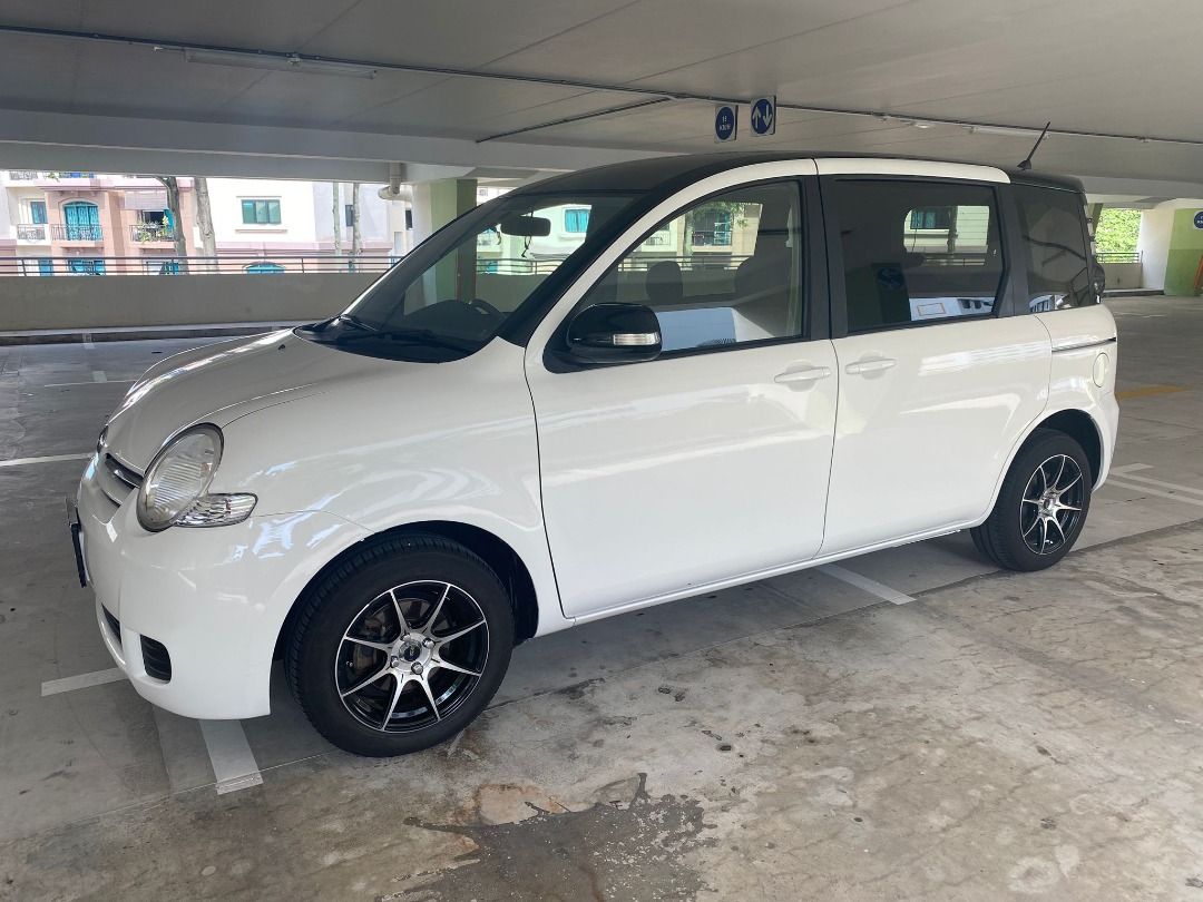 Toyota Sienta 1.5 X Limited (A)62885347888129111