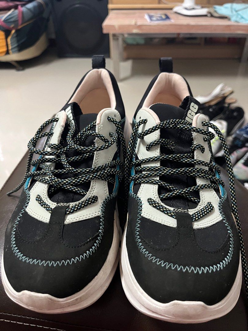 Ugg shoes (Category: Sneakers) located in Marilao. Submitted by declutterwmeeeeee (Listing ID 1375132725, Image 2). Description: Ugg shoes bought in US US 8.5 size .