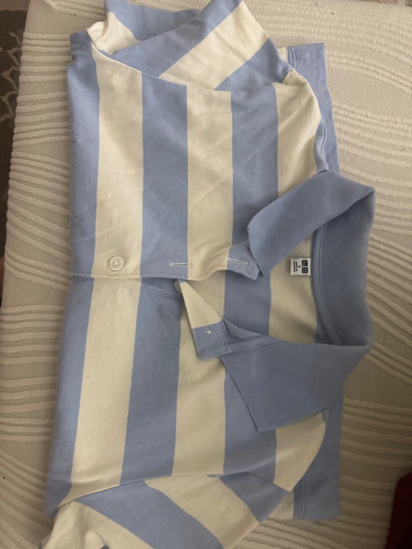 Uniqlo Top (Category: Shirts) located in Quezon City. Submitted by msc30 (Listing ID 1375120623, Image 2). Description: Preloved Striped Uniqlo Top.