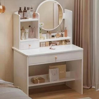 (Category: ) located in . Submitted by aurumliving (Listing ID 1375232855, Image 1). Description: .