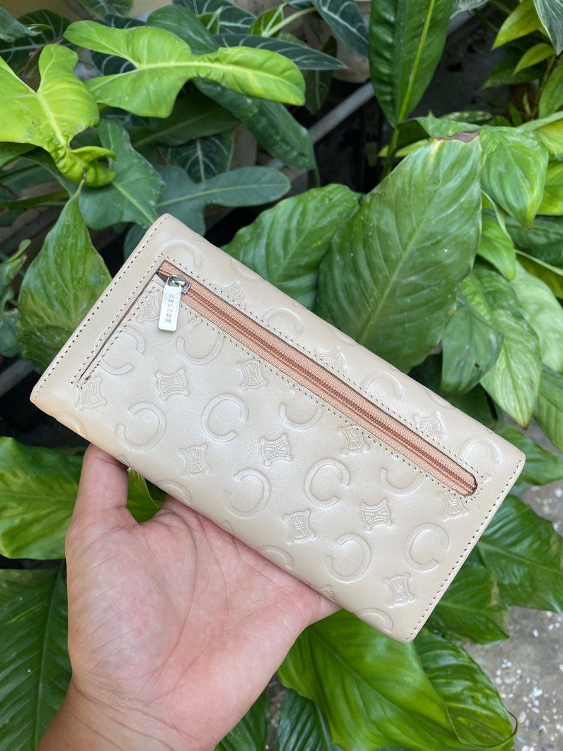 Vintage Celine Trifold Long Wallet (Category: Luxury Bags & Wallets) located in San Fernando. Submitted by jpsirice (Listing ID 1375135528, Image 2). Description: Japan Ukay Sourced. Excellent condition..