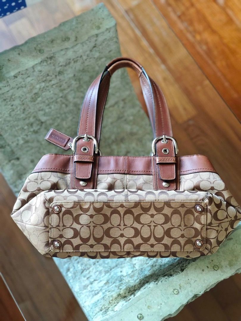 Vintage] Coach Soho Pleated Signature Shoulder Handbag, Luxury