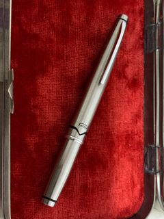 (Category: ) located in . Submitted by miah_collectiblesurplus (Listing ID 1375245421, Image 1). Description: .