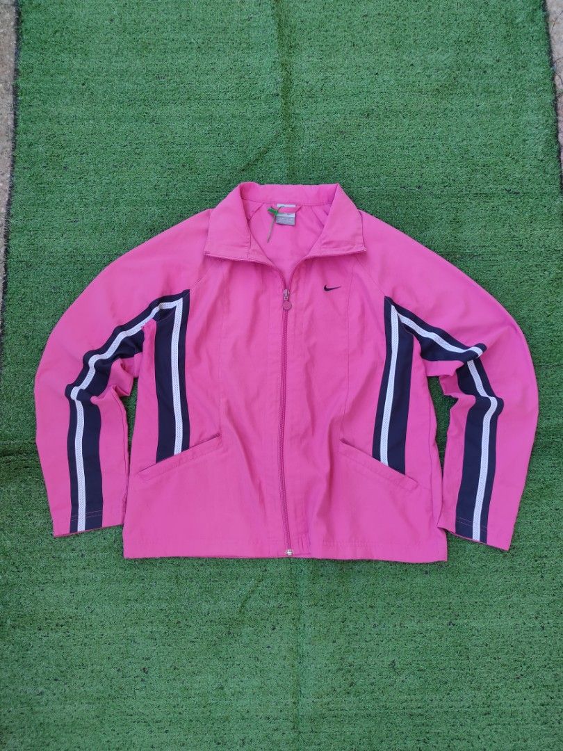 Vintage Nike tritone windbreaker jacket (Category: Coats, Jackets and Outerwear) located in Marikina City. Submitted by 2nd_chancedrips (Listing ID 1375215951, Image 1). Description: M on tag fits up to large womens 20.5 x 23 embroidered logo excellent condition no issues.