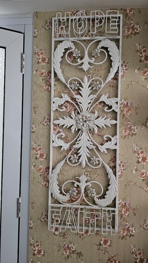 Wall decor