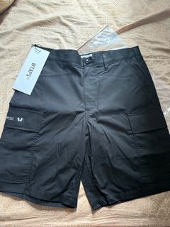 （分類：）位於 。 由 gordonkong29 提交（商品編號 1375168509，圖片 1）。簡介： 。