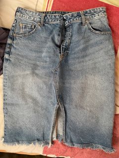 (Category: ) located in . Submitted by bglife (Listing ID 1375135468, Image 1). Description: .