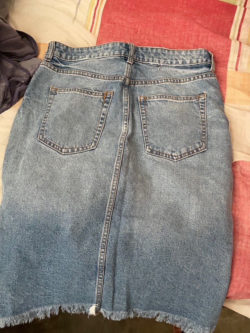 Zara Long Denim Skirt (Category: Skirts) located in Manila. Submitted by bglife (Listing ID 1375135468, Image 3). Description: Size is on the photos Bought in Zara No major flaws Flaw is yung zara tag ginupit lang Loc: Pasig Mop: Gcash No return-refund .